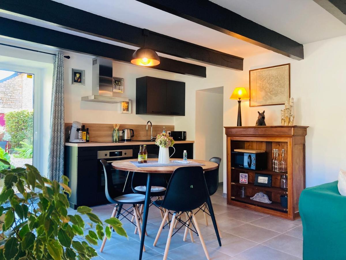Charmante Petite Maison Renovee Quistinic Eksteriør bilde